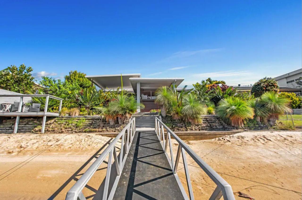 Broadbeach Bungalow - Heated Pool - Sleeps 7 Gold Coast Extérieur photo
